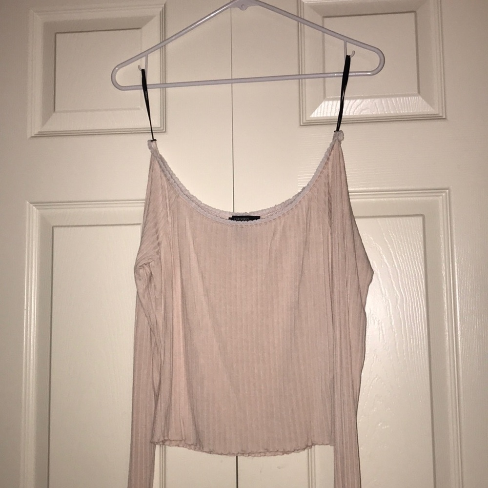 Off the shoulder long sleeve crop top